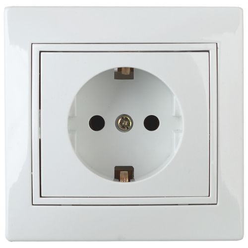 Розетка 1-м СП Plano 1Э-206-01 16А IP20 250В 2P+E Schuko защ. шторки без лапок бел. Intro Б0038831 Розетка 1-м СП Plano 1Э-206-01 16А IP20 250В 2P+E Schuko защ. шторки без лапок бел. Intro Б0038831