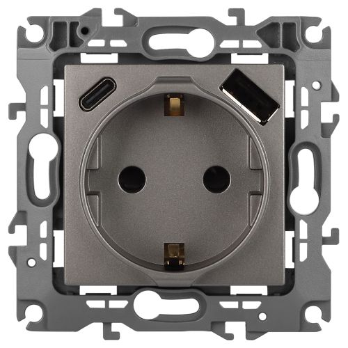 Розетка Эра12 12-4108-16 16А 250В 2P+E с USB type-A+C 5В-3А защ. шторки титан Эра Б0067762 Розетка Эра12 12-4108-16 16А 250В 2P+E с USB type-A+C 5В-3А защ. шторки титан Эра Б0067762