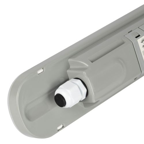 Светильник светодиодный SPP-202-0-65K-L18 18Вт 6500К 2430лм IP65 600мм линейный матов. Эра Б0066935 фото 8 Светильник светодиодный SPP-202-0-65K-L18 18Вт 6500К 2430лм IP65 600мм линейный матов. Эра Б0066935 фото 8