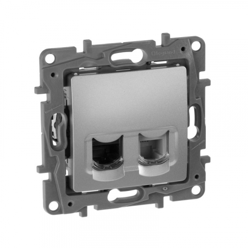 Розетка компьютерная + телефонная 2-м СП Etika RJ45 + RJ11 кат.5E UTP механизм алюм. IEK 672452 Розетка компьютерная + телефонная 2-м СП Etika RJ45 + RJ11 кат.5E UTP механизм алюм. IEK 672452