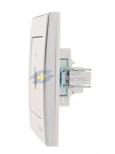 Розетка компьютерная 1-м СП Rain RJ45 с хром. боковой вставкой бел. LEZARD 703-0225-139 фото 3 Розетка компьютерная 1-м СП Rain RJ45 с хром. боковой вставкой бел. LEZARD 703-0225-139 фото 3