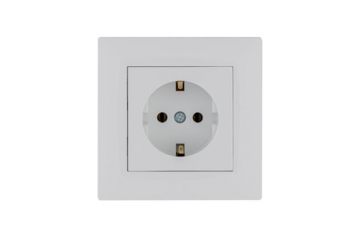 Розетка 1-м Karea RIZZ с заземл. бел. Makel 88001028