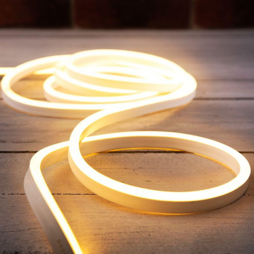 Шнур светодиодный гибкий неон LED SMD 8х16мм 120LED/м односторонний тепл. бел. 5м Neon-Night 131-006 Шнур светодиодный гибкий неон LED SMD 8х16мм 120LED/м односторонний тепл. бел. 5м Neon-Night 131-006