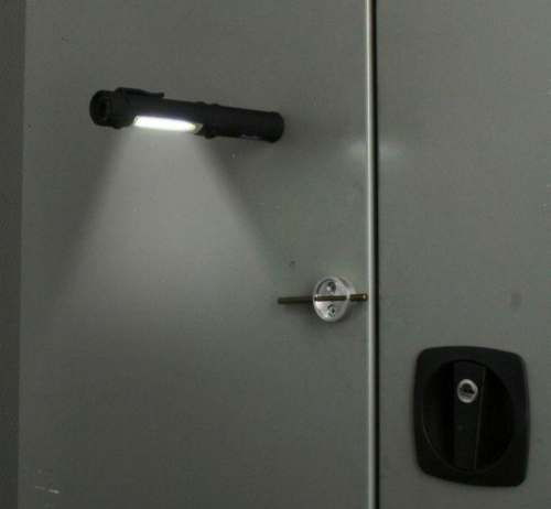 Фонарь-ручка LED51521 COB LED + 1Вт LED 3хR03 магнит клипса пластик. черн. (блист.) Camelion 13361 фото 10