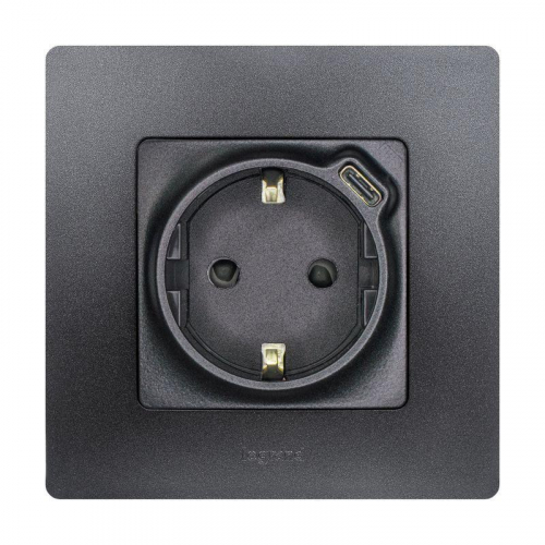 Розетка USB C Etika 16А 250В 1500мА 7.5Вт с заземл. защ. шторки безвинт. зажимы антрацит IEK 672688 фото 3