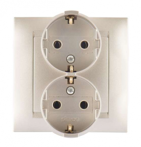 Розетка 2-м СП Simon15 с заземл. шампань Simon 1590459-034 Розетка 2-м СП Simon15 с заземл. шампань Simon 1590459-034