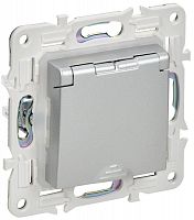 Розетка 1-м SKANDY 16А IP44 с заземл. защ. шторки с крышкой SK-R11S серебр. IEK SK-R16-16-44-K23
