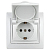 Розетка 1-м СП Plano 1-209-01 16А IP44 250В 2P+E Schuko с заземл. защ. шторки с крышкой бел. Intro Б0048033