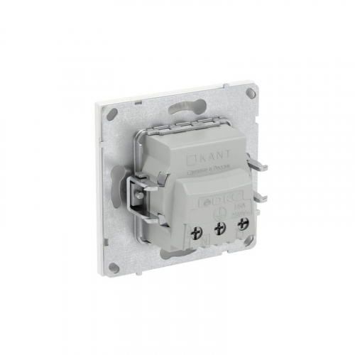 Розетка силовая KANT 2P+E без шторки бел. магнолия DKC 7000033 фото 5 Розетка силовая KANT 2P+E без шторки бел. магнолия DKC 7000033 фото 5