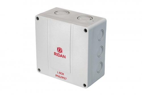 Коробка распределительная L BOX 140х140х79мм IP66/67 сер. Ридан 21RT0934R Коробка распределительная L BOX 140х140х79мм IP66/67 сер. Ридан 21RT0934R