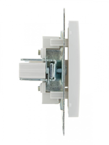 Розетка компьютерная СП Rain RJ45 16А IP20 механизм бел. LEZARD 703-0288-139 фото 3 Розетка компьютерная СП Rain RJ45 16А IP20 механизм бел. LEZARD 703-0288-139 фото 3
